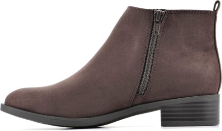 women's Chelsea boots