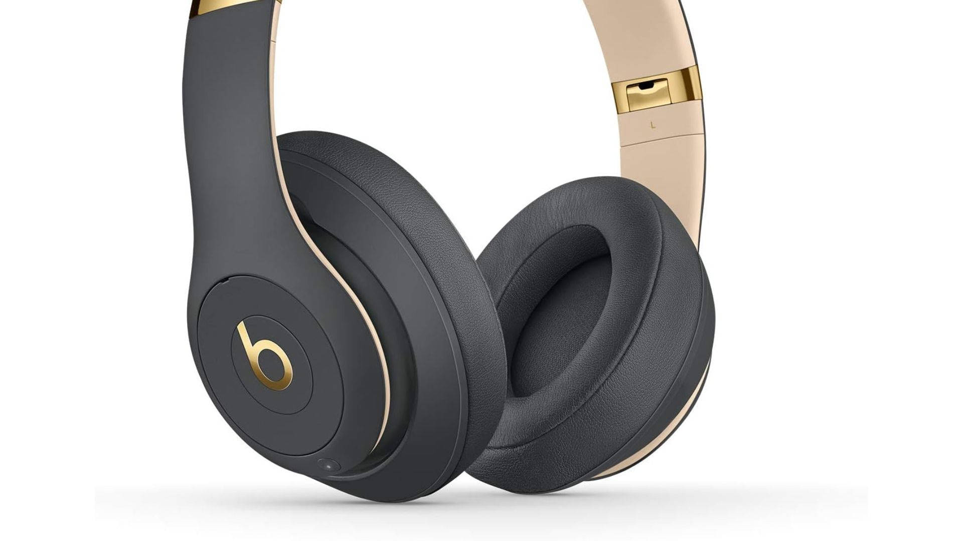 Read more about the article Beats Studio3 Wireless: A Game Changer
