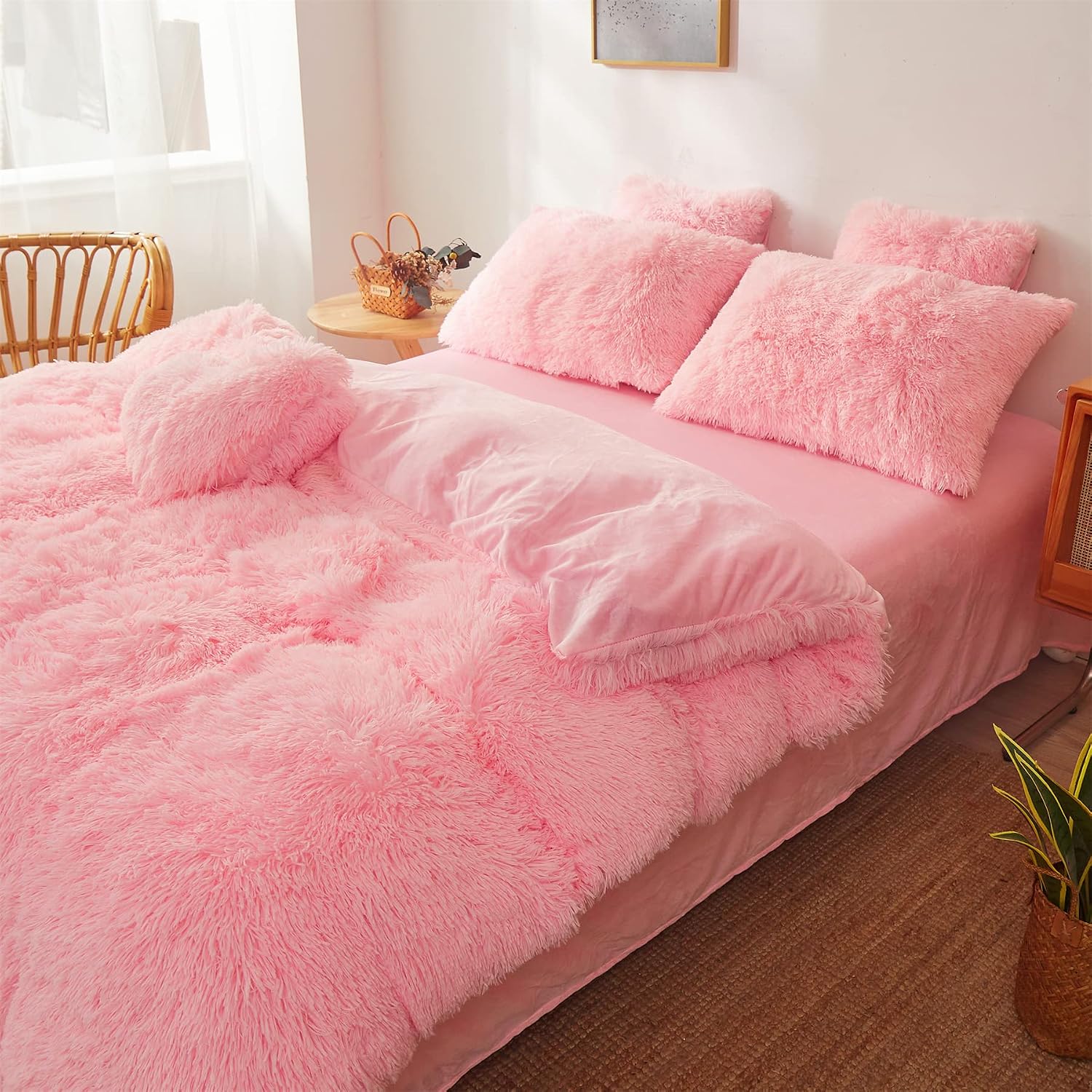 Faux fur comforter set queen duvet cover and pillowcases laid out